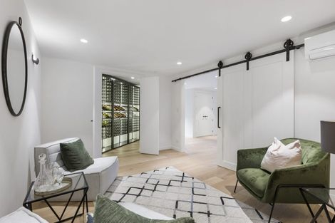 Photo of property in 61a Churchill Road, Murrays Bay, Auckland, 0630