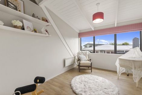 Photo of property in 87 Grand Vue Road, Kawaha Point, Rotorua, 3010