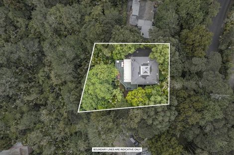 Photo of property in 18 Tinopai Road, Titirangi, Auckland, 0604