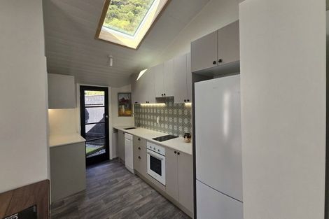 Photo of property in 125 Muritai Road, Eastbourne, Lower Hutt, 5013