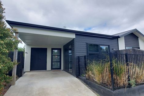 Photo of property in 1/152 Old Farm Road, Hamilton East, Hamilton, 3216