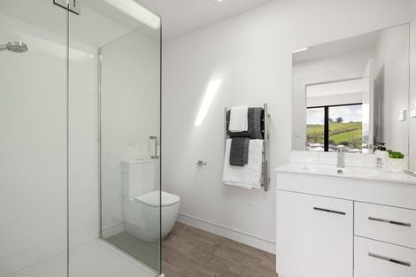 Photo of property in 22 Hayward Place, Ohauiti, Tauranga, 3112