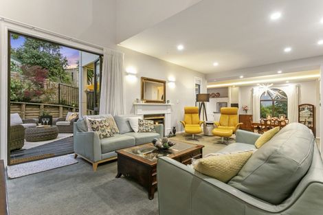 Photo of property in 61 Newhaven Terrace, Mairangi Bay, Auckland, 0630