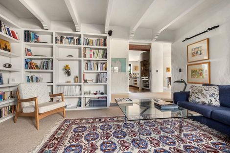 Photo of property in 214 Oceanbeach Road, Mount Maunganui, 3116