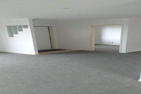 Photo of property in 20 Tauranga Place, Orewa, 0931