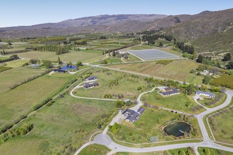 Photo of property in 10 Paulin Road, Earnscleugh, Alexandra, 9391