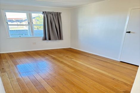 Photo of property in 509 Huia Street, Camberley, Hastings, 4120