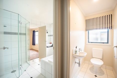 Photo of property in 64 Royal Oak Drive, Kelvin Grove, Palmerston North, 4414