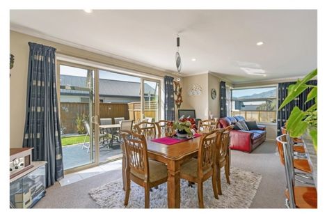 Photo of property in 14 Curtis Street, Stoke, Nelson, 7011