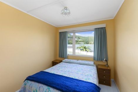 Photo of property in 3a Summit Road, Fairfield, Lower Hutt, 5011