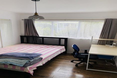 Photo of property in 10/767 Beach Road, Browns Bay, Auckland, 0630