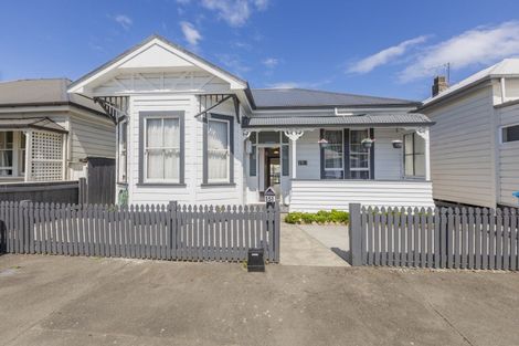 Photo of property in 151 Wellesley Road, Napier South, Napier, 4110