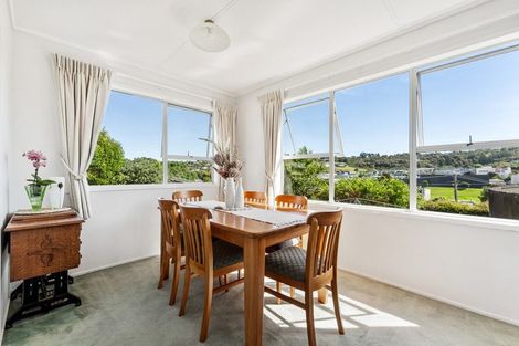 Photo of property in 27 Penton Road, Stanmore Bay, Whangaparaoa, 0932