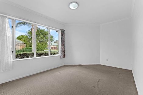Photo of property in 16 Drummond Drive, Ranui, Auckland, 0612