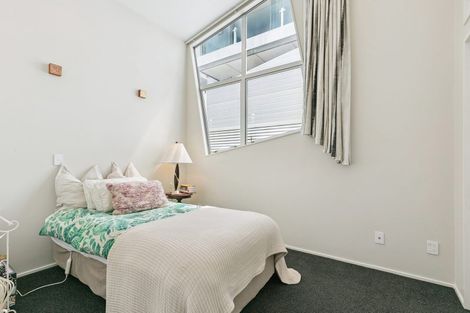 Photo of property in Hb Apartments, 2/3 Holland Street, Te Aro, Wellington, 6011