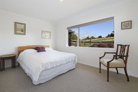 Photo of property in 23 Sarona Park Drive, Omanawa, Tauranga, 3171