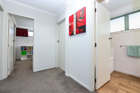 Photo of property in 37 Glen Lynne Avenue, Queenwood, Hamilton, 3210