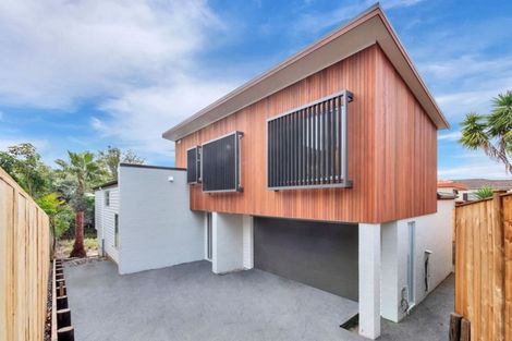 Photo of property in 1a Lyons Avenue, Murrays Bay, Auckland, 0630