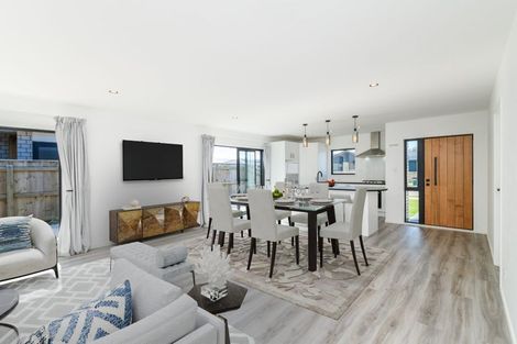 Photo of property in 14 Oldfield Lane, Marton, 4710