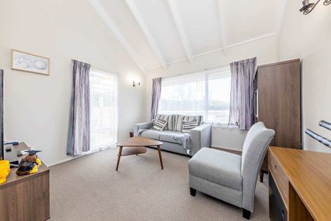 Photo of property in 1/21 Simon Ellice Drive, Bayview, Auckland, 0629