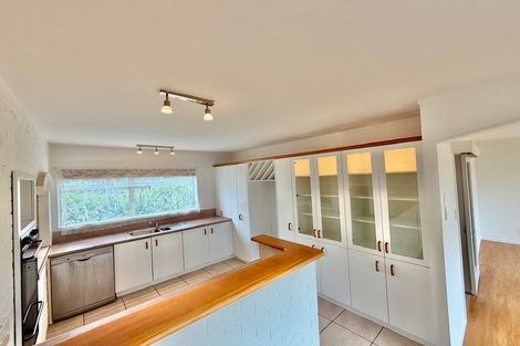 Photo of property in 2/48 Mayfair Crescent, Mairangi Bay, Auckland, 0630