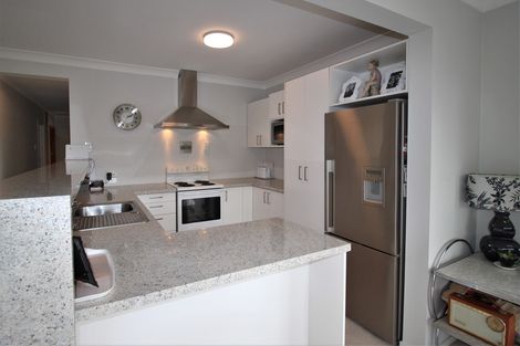 Photo of property in 1 Kerry Street, Alexandra, 9320