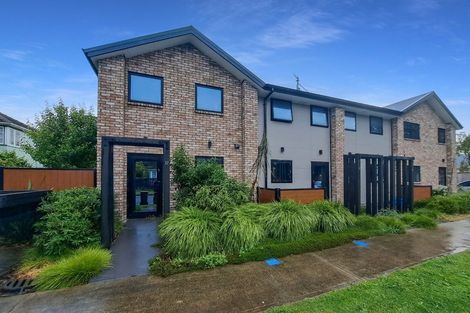 Photo of property in 4/17 Pearce Crescent, Taita, Lower Hutt, 5011