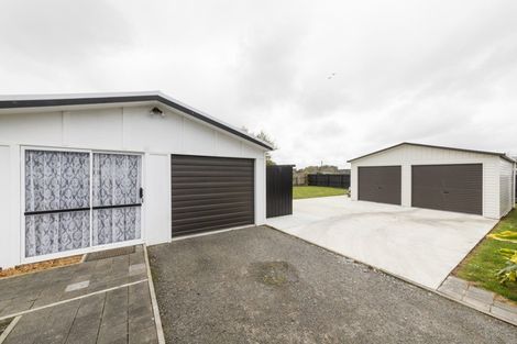 Photo of property in 2 Fagan Street, Sanson, 4817