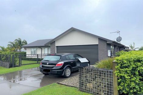 Photo of property in 44 Benmore Crescent, Pyes Pa, Tauranga, 3112