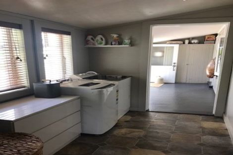 Photo of property in 13 Waterview Road, Favona, Auckland, 2024