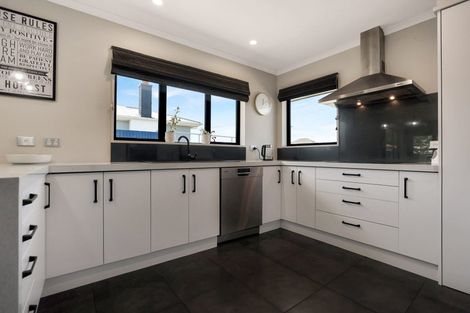 Photo of property in 22 Anne Street, Tinwald, Ashburton, 7700