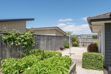 Photo of property in 10 Kakariki Lane, Motueka, 7120