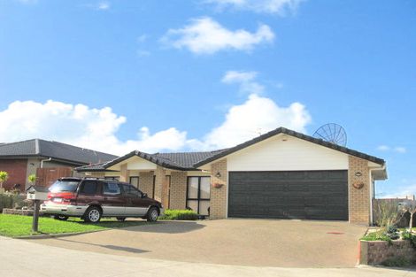 Photo of property in 38 Senator Drive, Manurewa, Auckland, 2105