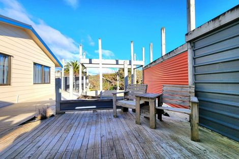 Photo of property in 120 Tasman Street, Karoro, Greymouth, 7805