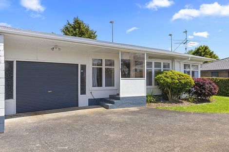 Photo of property in 15a Landscape Road, Pukekohe, 2120