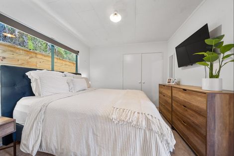 Photo of property in 89b Poplar Grove, Whalers Gate, New Plymouth, 4310