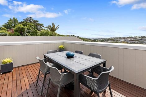 Photo of property in 37 Contour Avenue, Pyes Pa, Tauranga, 3112