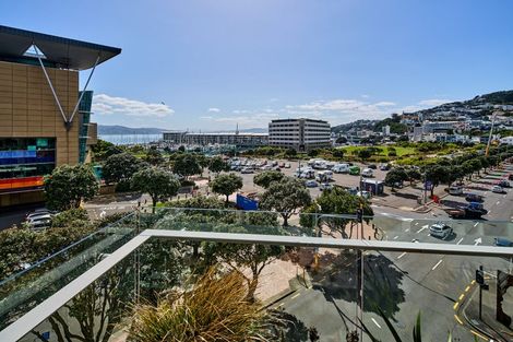 Photo of property in Piermont Apartments, 4e/82 Cable Street, Te Aro, Wellington, 6011