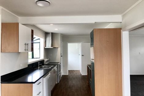 Photo of property in 12 Sacha Place, Glenview, Hamilton, 3206