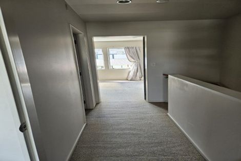 Photo of property in 152d Tasman Street, Mount Cook, Wellington, 6021