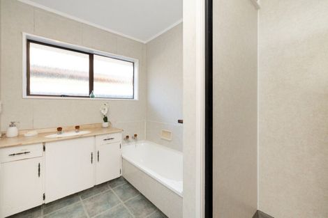 Photo of property in 499a Devonport Road, Tauranga South, Tauranga, 3112