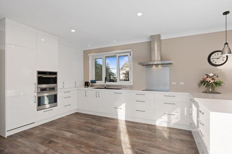 Photo of property in 105a Aorangi Road, Bryndwr, Christchurch, 8053