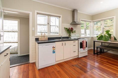 Photo of property in 489 Ohiro Road, Brooklyn, Wellington, 6021