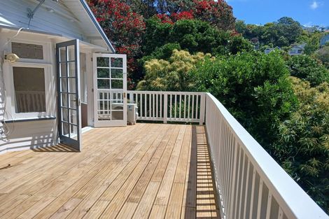 Photo of property in 39 Raroa Road, Kelburn, Wellington, 6012