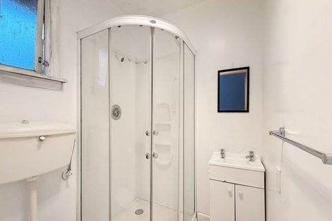 Photo of property in 8 Clonbern Place, Upper Riccarton, Christchurch, 8041
