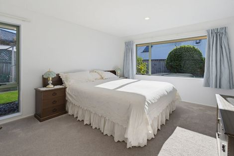 Photo of property in 8 Idesia Grove, Richmond, 7020