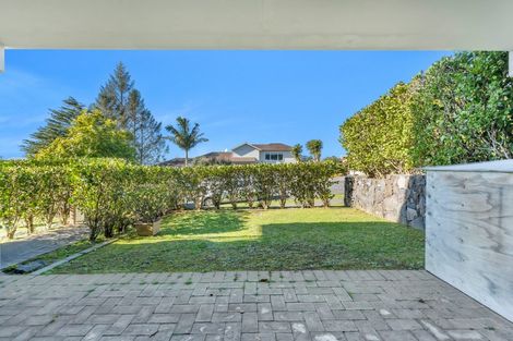 Photo of property in 2/79 Schnapper Rock Road, Schnapper Rock, Auckland, 0632