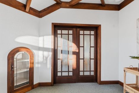 Photo of property in 12 Hillcrest Road, Hillcrest, Hamilton, 3216