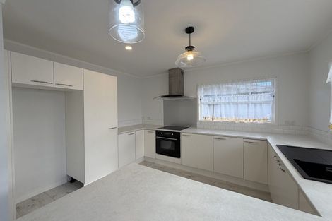 Photo of property in 1a Everglade Drive, Goodwood Heights, Auckland, 2105