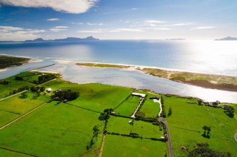 Photo of property in 39 North Cove Lane, Waipu, 0582